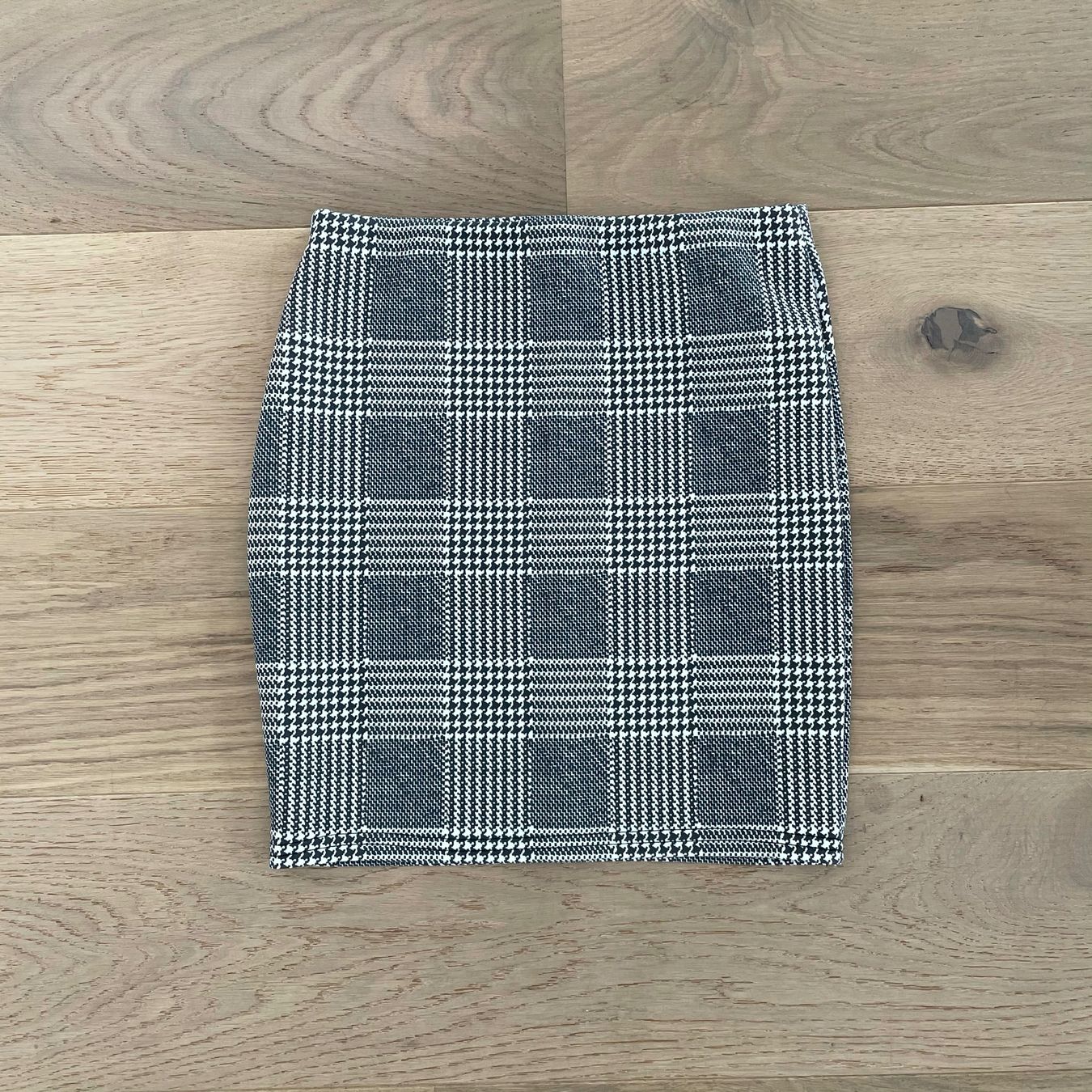 Jupes: Missguided Schlauchrock – Neuf (Voir description) à Grenchen par iagiag