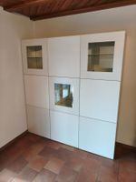 IKEA BESTÅ Vitrinen-/Wohnzimmerschrank weiss mit Glaselement
