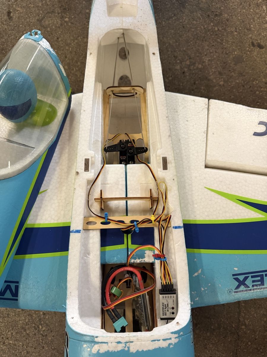 Multiplex Modellismo RC: Extra 300 MPX – Usato da Arlesheim venduto da Adlerauge5 1
