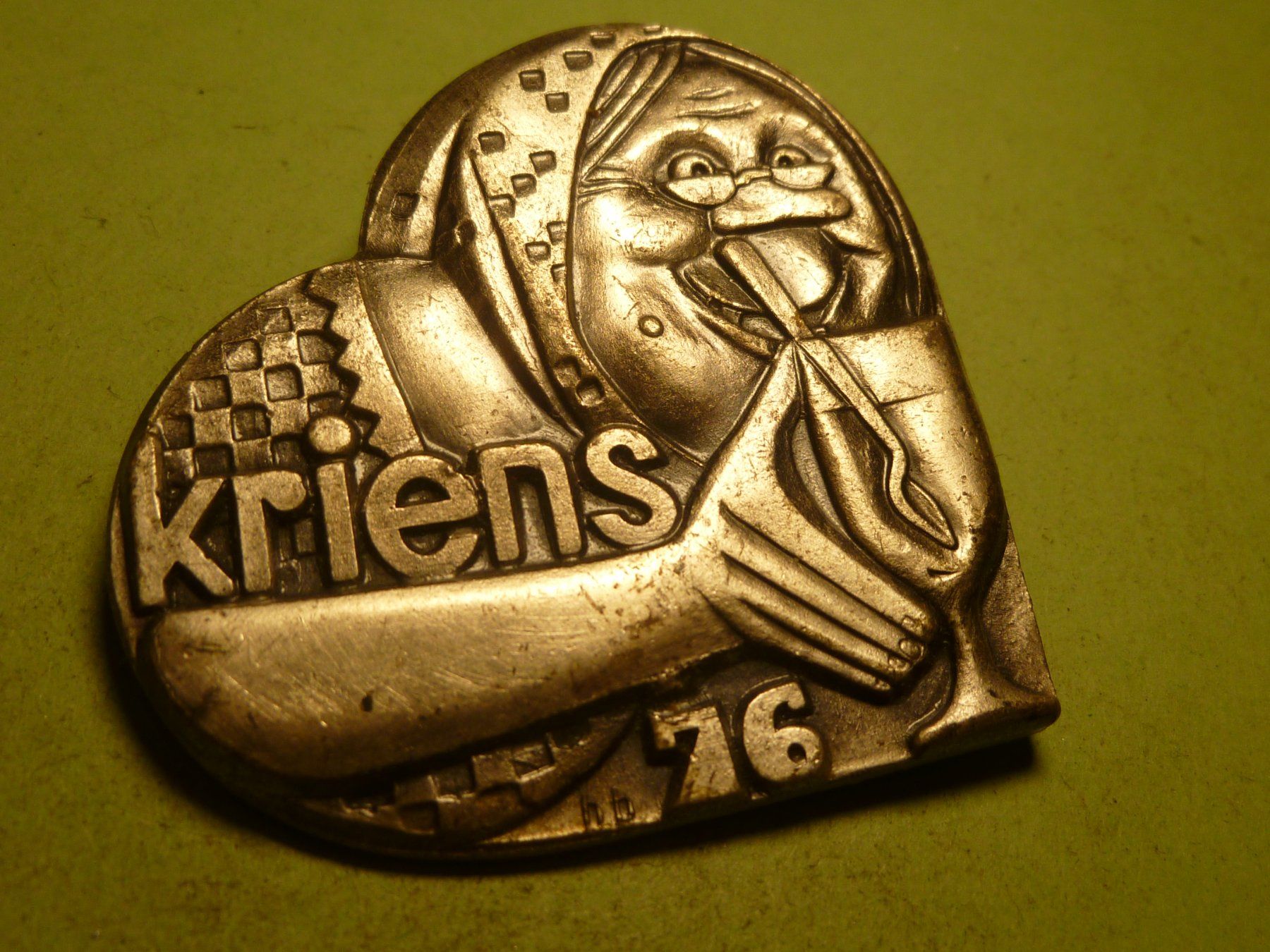 Plaketten & Abzeichen: KRIENS 1976 SILBER – Gebraucht aus Ried (Muotathal) von Mandarin02
