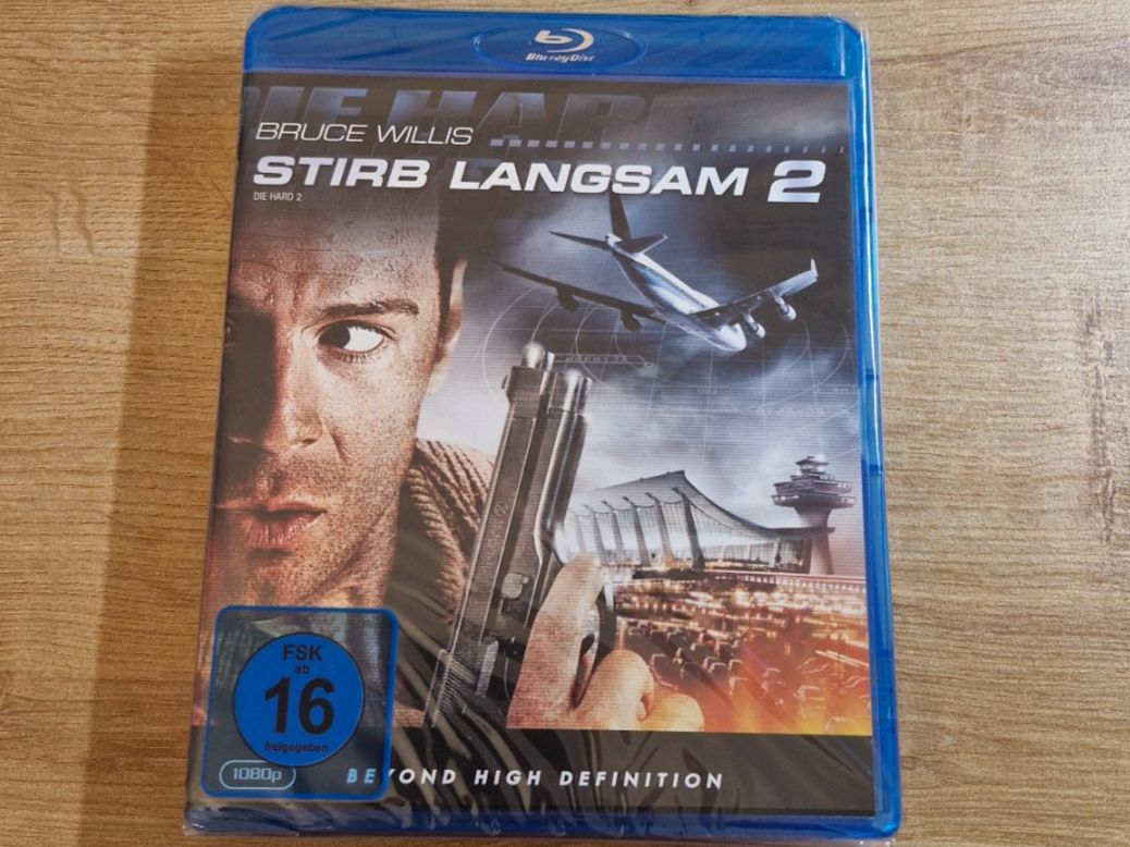Tutti i DVDs: Stirb Langsam 2 (1990) NEU OVP Bluray – Nuovo e nell'imballaggio originale da Pfungen venduto da Whitie