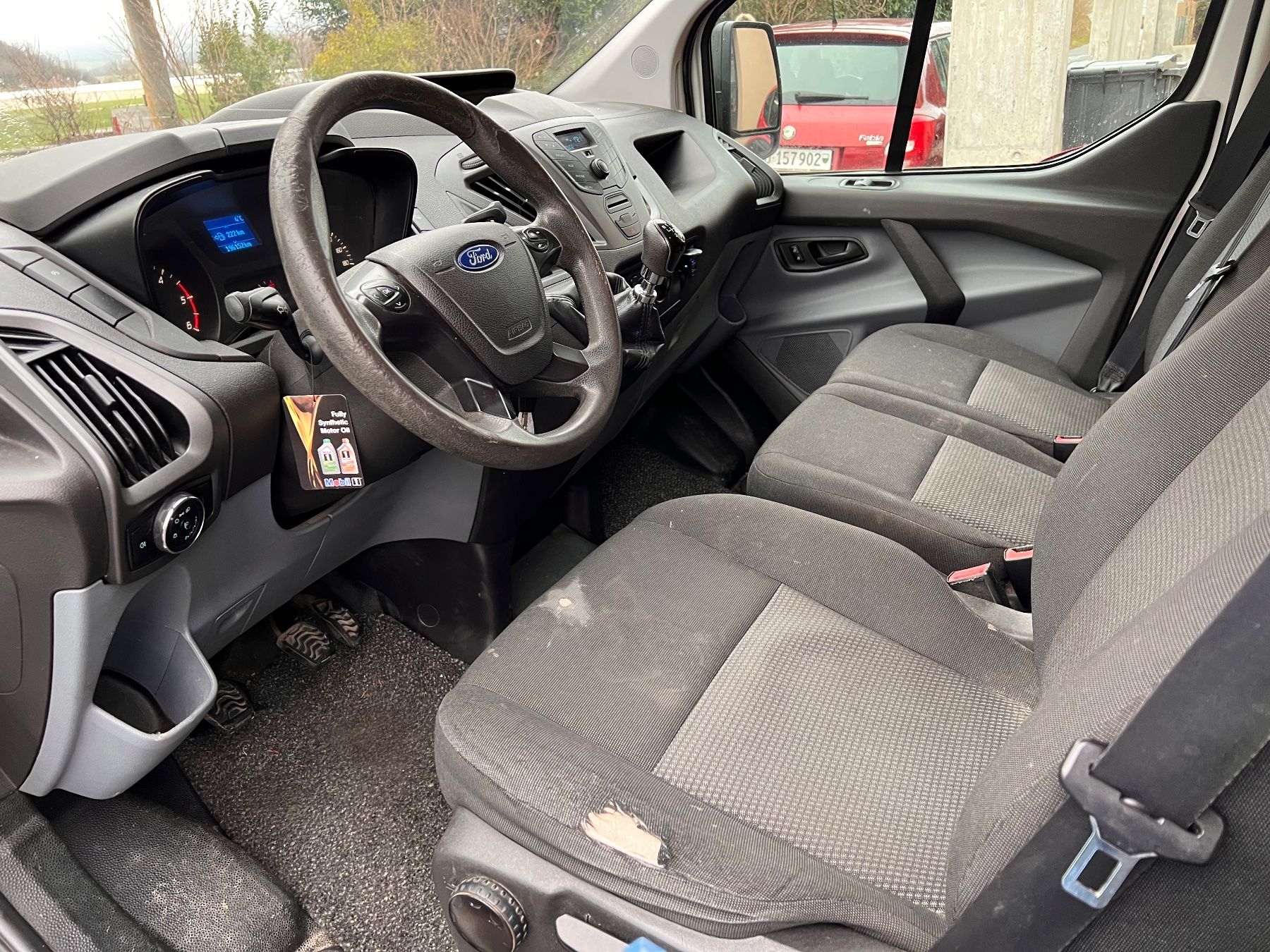 Ford Veicoli commerciali: Ford Transit Custom – Usato da Yverdon-les-Bains venduto da feciz01 6