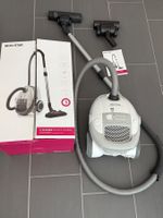 Staubsauger MIO-STAR - weiss -  mit umfangreichem Zubehör !