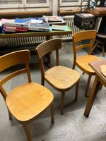Glarus Stühle 6 Stück Berschreibung lesen