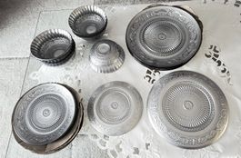 Silbernes Glasgeschirrset