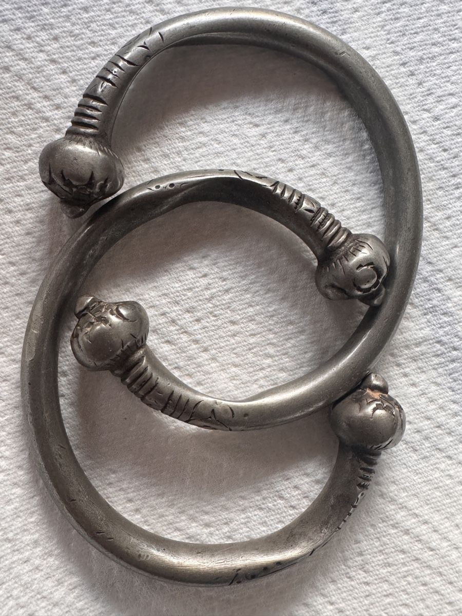 Bracciali & Braccialetti: Alte Armreife Armbänder Vintage  – Usato da Winterthur venduto da Jami2005 4