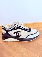 Sneakers Chanel autentiche, numero 42 usate pochissimo