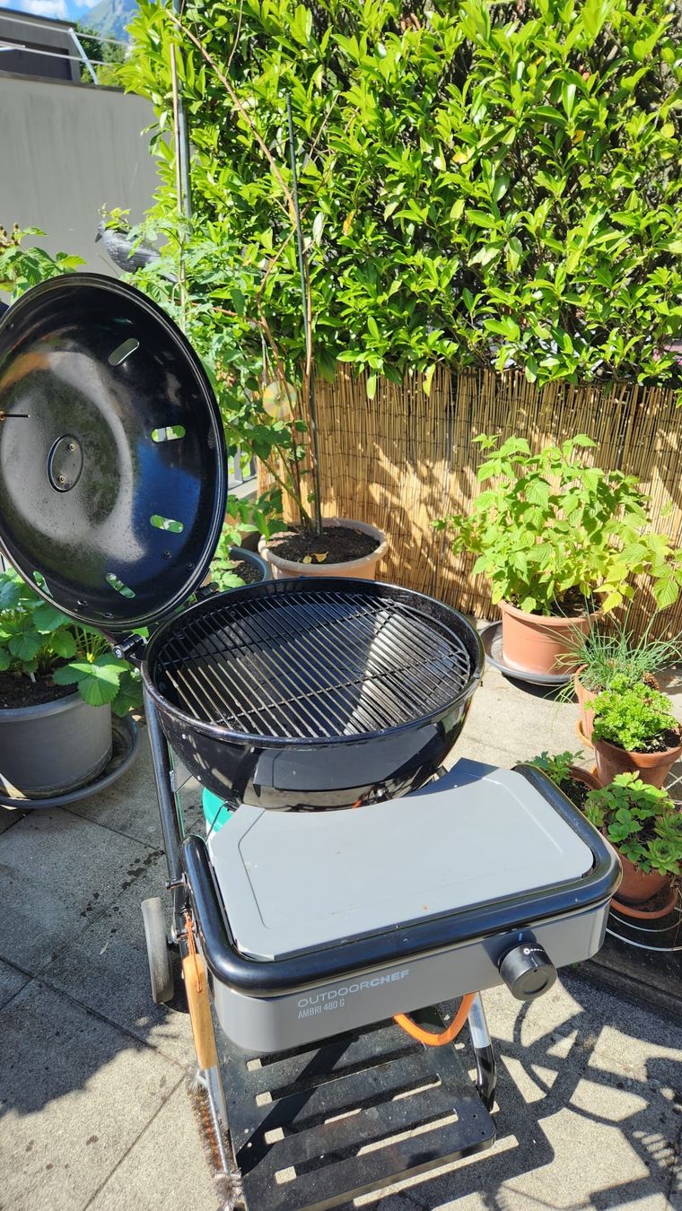 Outdoorchef Griglie: Grill perfekter Zustand,  neuwertig  – Usato da Kriens venduto da Ricobaby 1