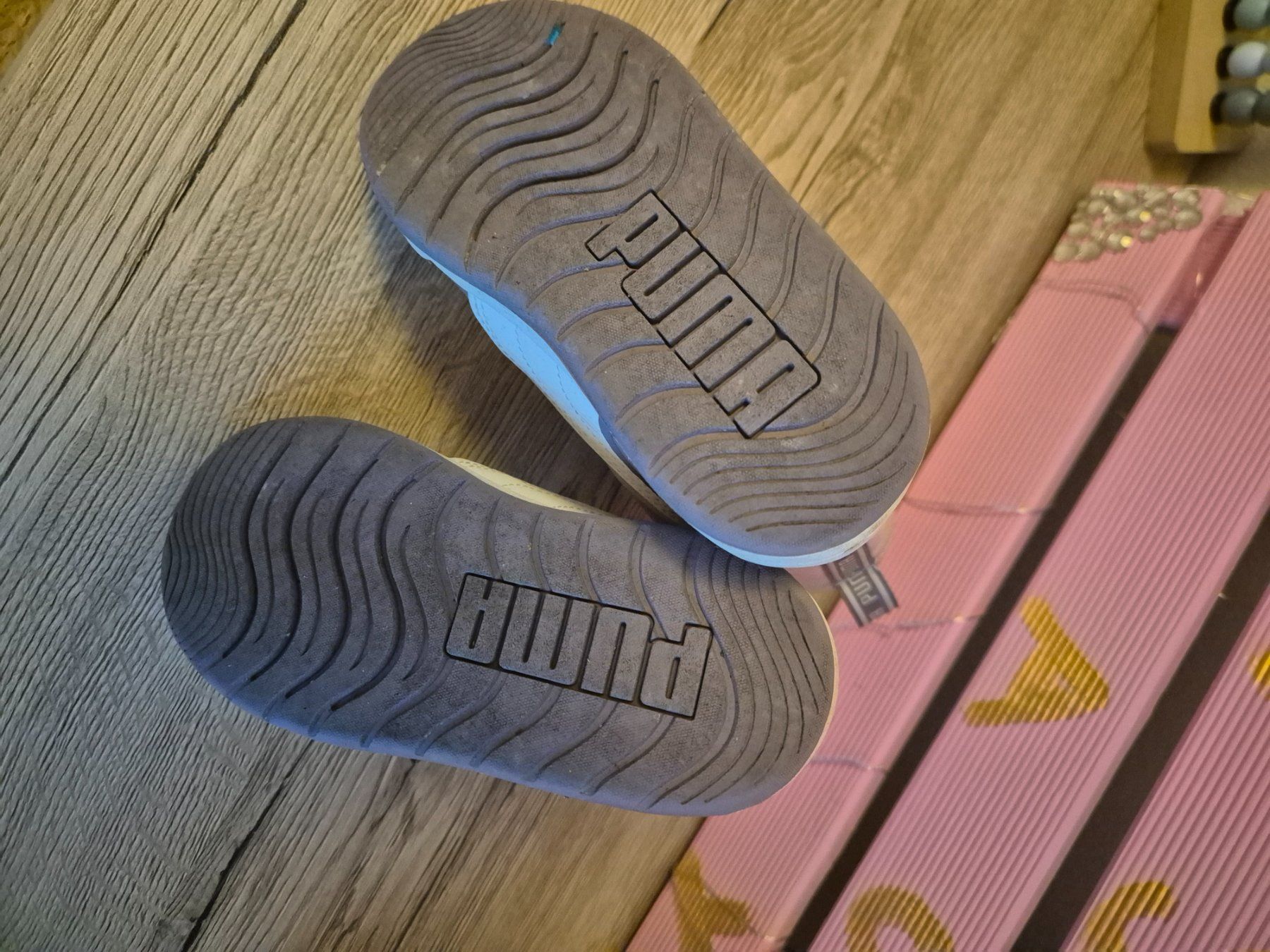 Puma Schuhe für Mädchen: Puma Stiefel 24 – Gebraucht aus Samstagern von vanessalarissa95 1