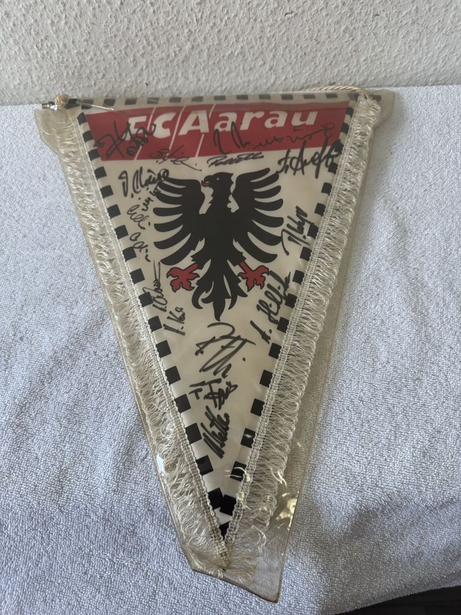 Bandiere: Fc Aarau Wimpel – Usato da Lenzburg venduto da Meister_k 1