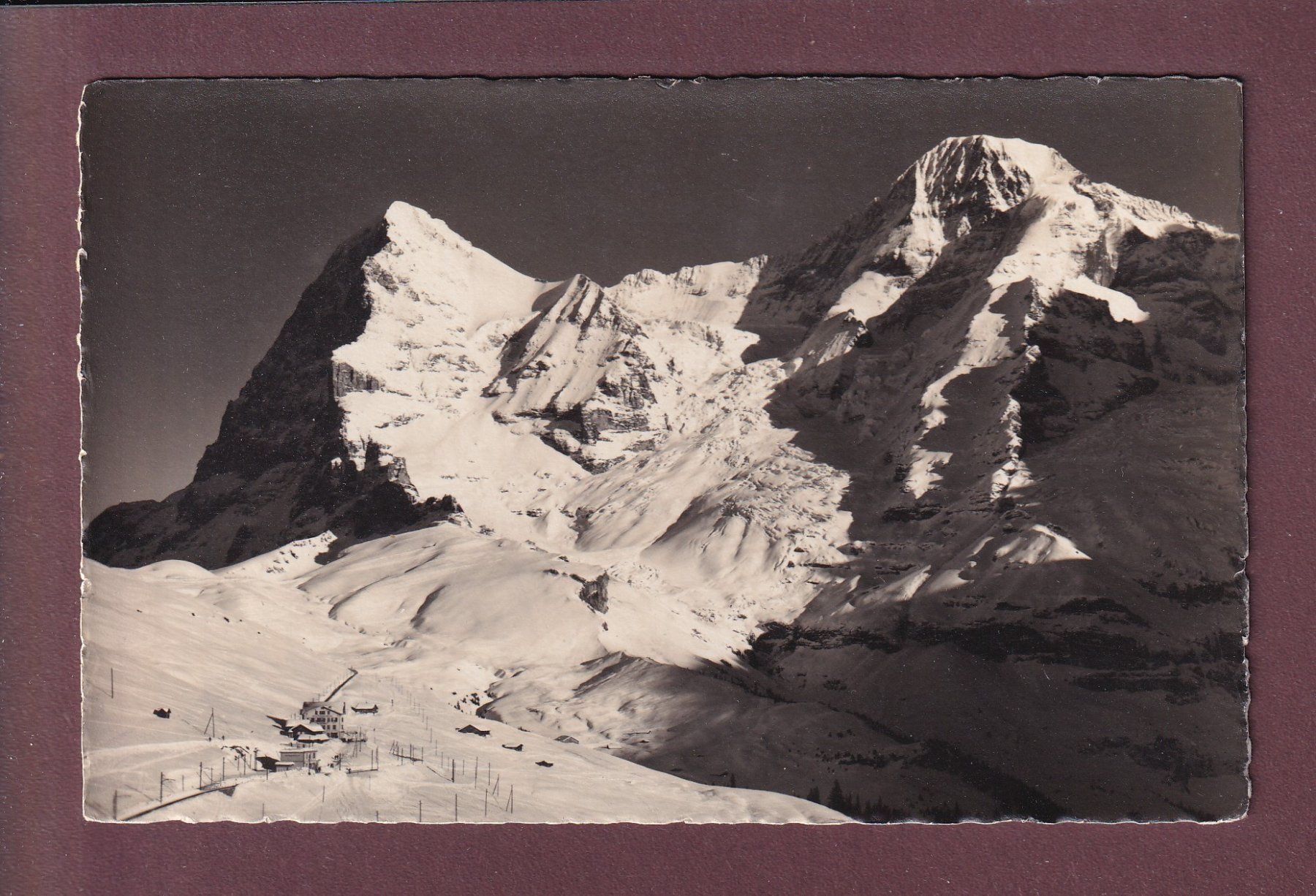 Cartoline postali: WENGERNALP - Eiger - Mönch - E. Gyger – Usato da Pully venduto da nicecards