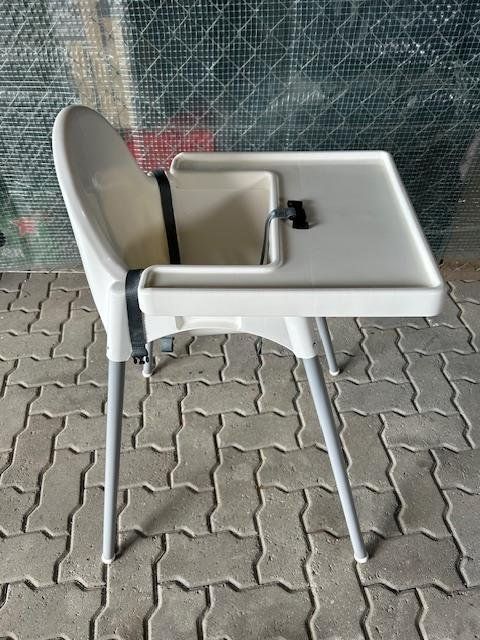 Kinderhochstuhl 2