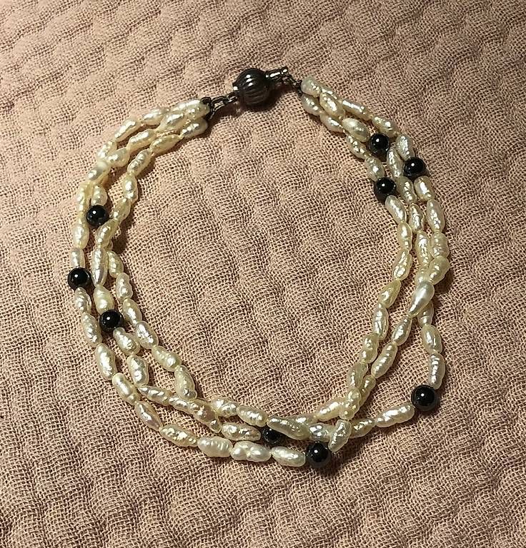 Bracciali & Braccialetti: Perlen Armband  – Usato da Aarburg venduto da Noemi.H