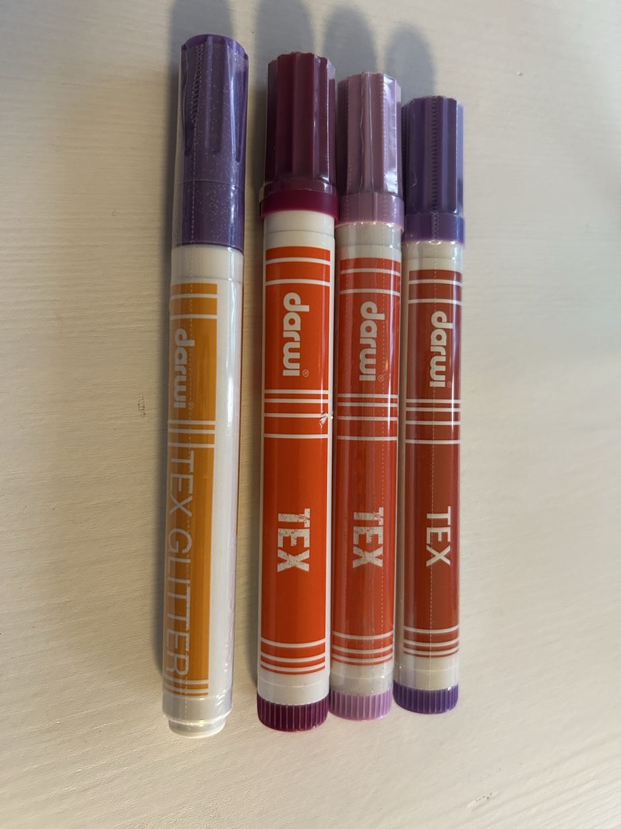 Peintures: Darwi Textilfarben lila violett  – Neuf avec emballage d'origine à Lenzburg par Shyra1