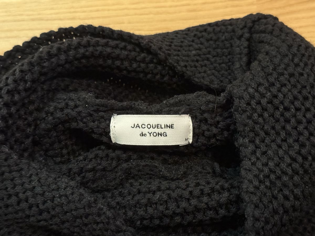 Maglioni & Felpe: Schwarzer Strickpullover mit Rollkragen – Usato da Wettingen venduto da myworldsking 1