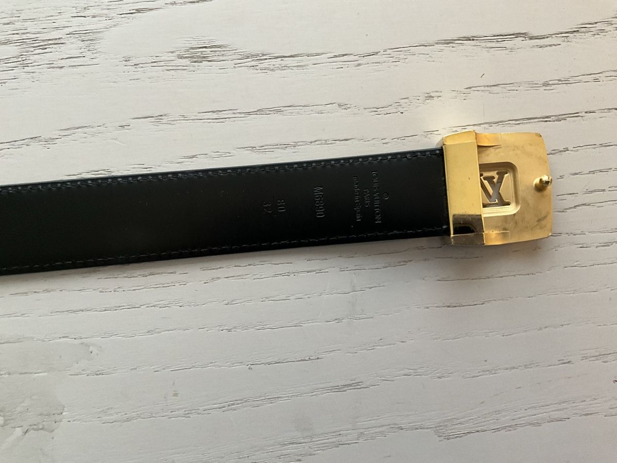 Louis Vuitton Cinture: Stylish LV Belt With Colorful Logo – Usato da Hurden venduto da rac_wyf8 1