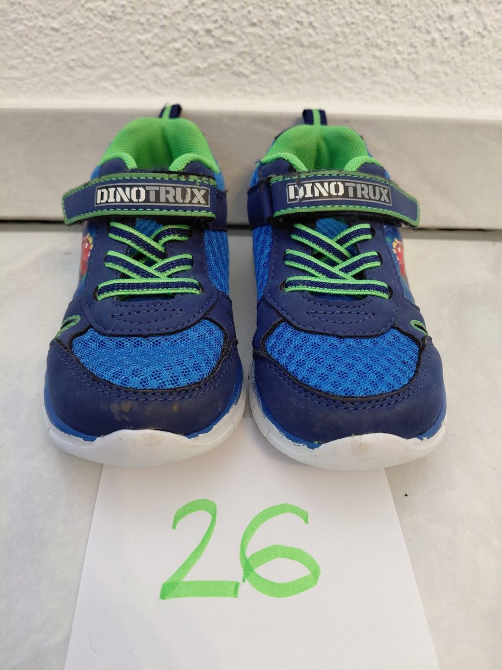 Scarpe per ragazzi: Turnschuhe Dinotrux, Grösse 26 – Usato da Schwyz venduto da Gilmour83 1