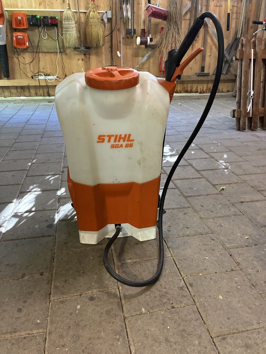 Stihl Tutte le macchine: Stihl Akuspritzgerät – Usato da Untervaz venduto da inf_f9bc 3