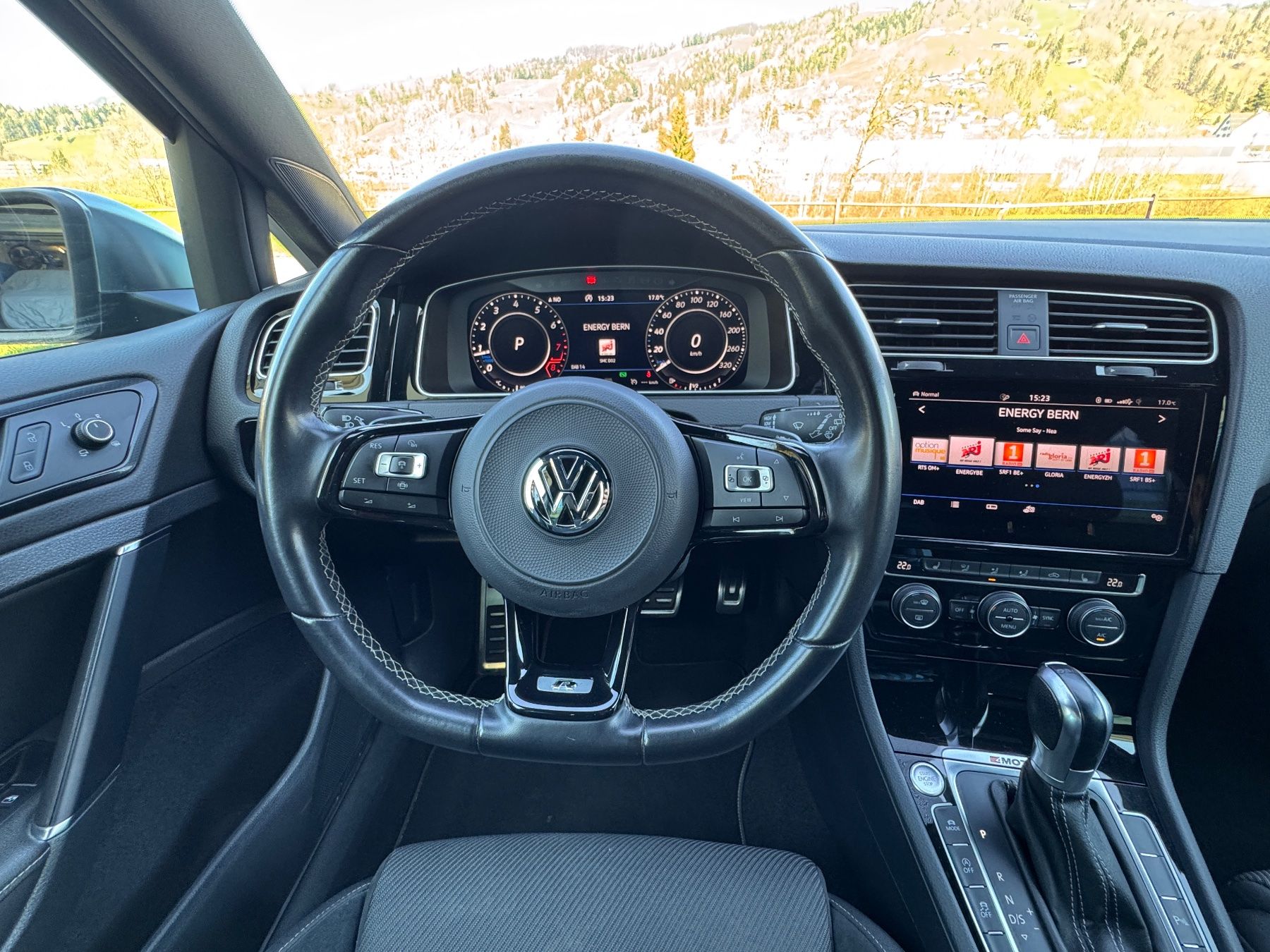 VW Automobili: VW Golf 7 R Variant 2.0 TSI – Usato da Ebnat-Kappel venduto da stifler8 5