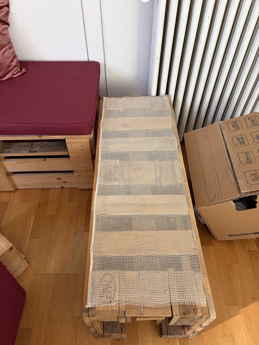 Sofas: Paletten Sofa – Gebraucht aus Bern von marionheiniger 1