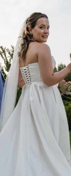 Vestiti: Brautkleid/Hochzeitskleid + gratis Schleier – Nuovo (secondo la descrizione) da Grenchen venduto da BajnokReka 5