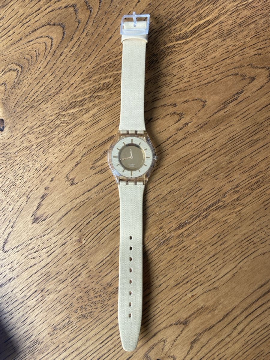 Swatch Orologi: SWATCH Skine Thine SFK155 – Usato da Rain venduto da Roller 1