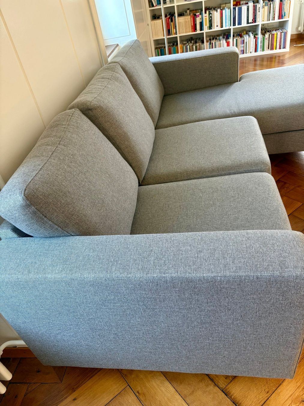 Divani: Ecksofa MAISON 2-Sitzer mit Longchair – Usato da Seon venduto da pav_dcw2 2