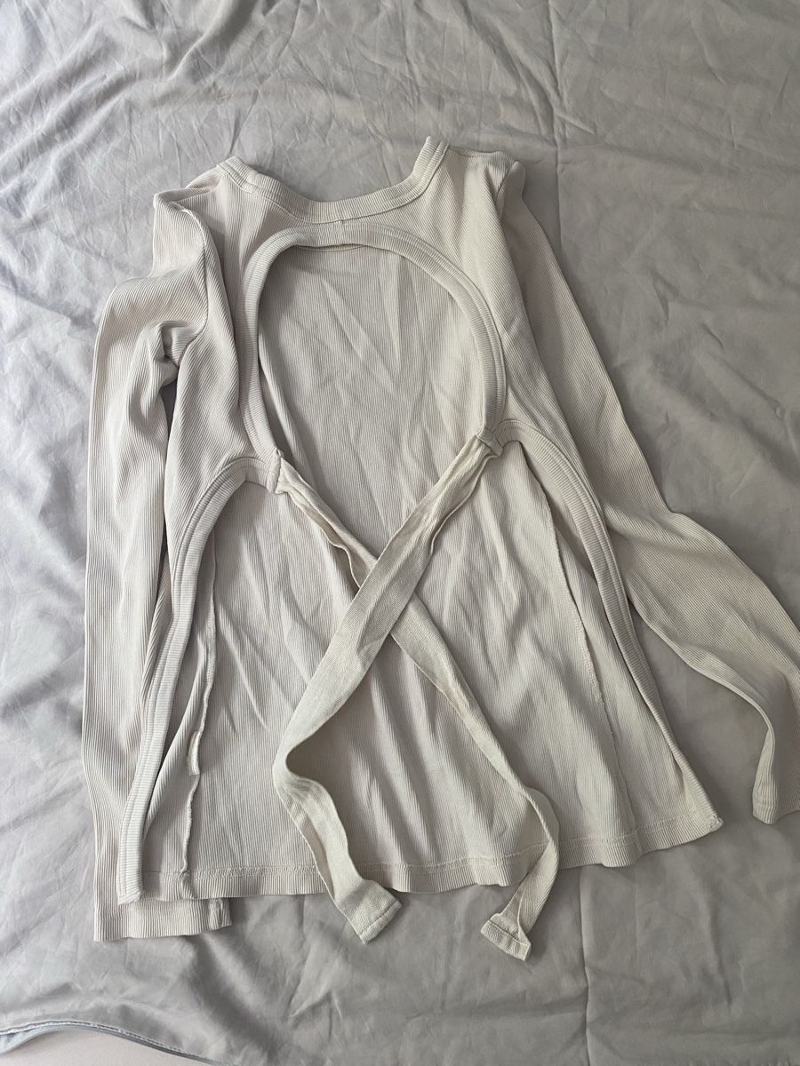 Arket Tops: ARKET Pullover Gr. XS – Neu (gemäss Beschreibung) aus Widen von juinl 2