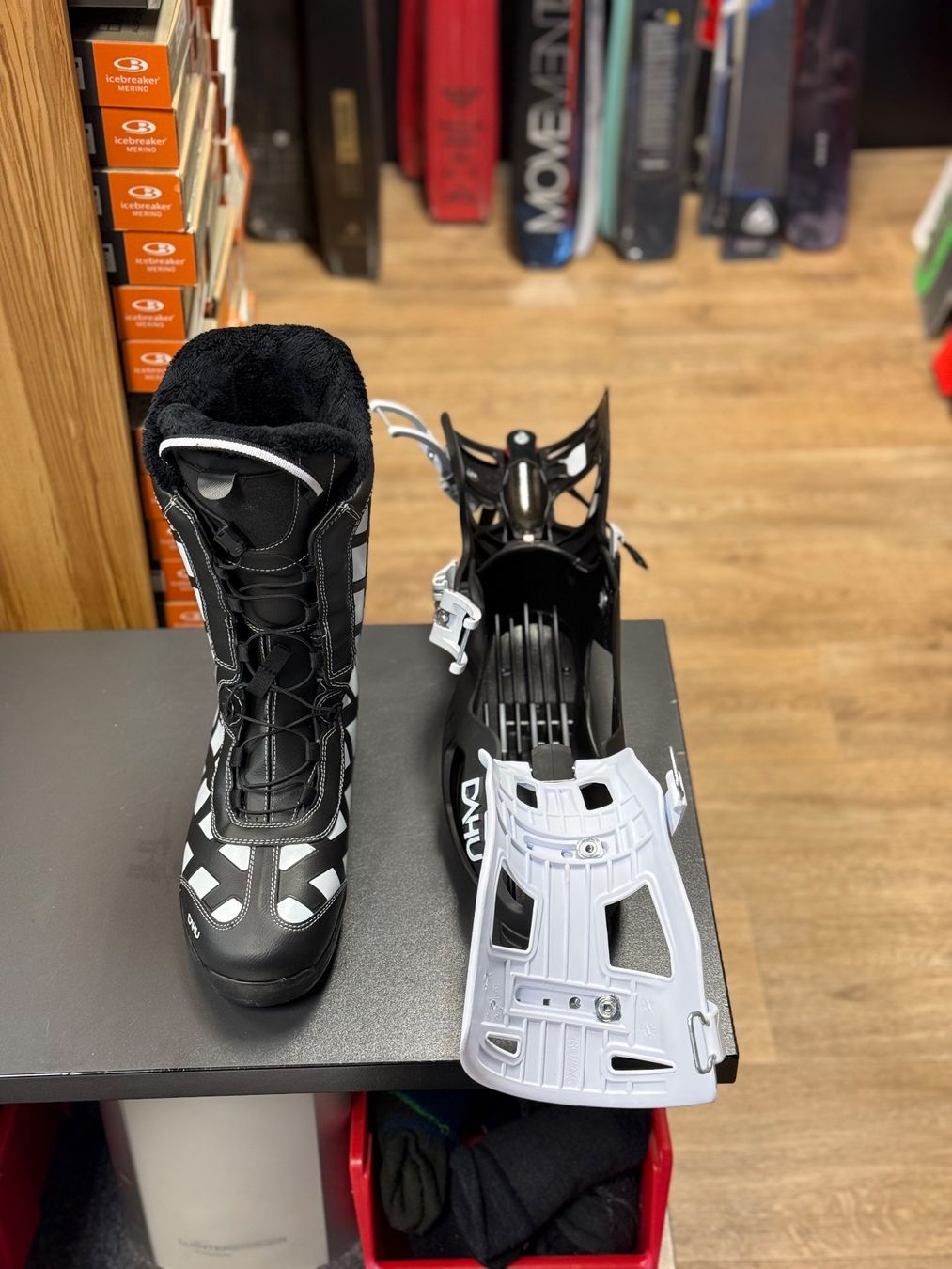 Chaussures femmes: DAHU Miss A in Gr. 25.5 NEU – Neuf avec emballage d'origine à Thusis par Strimer0 1