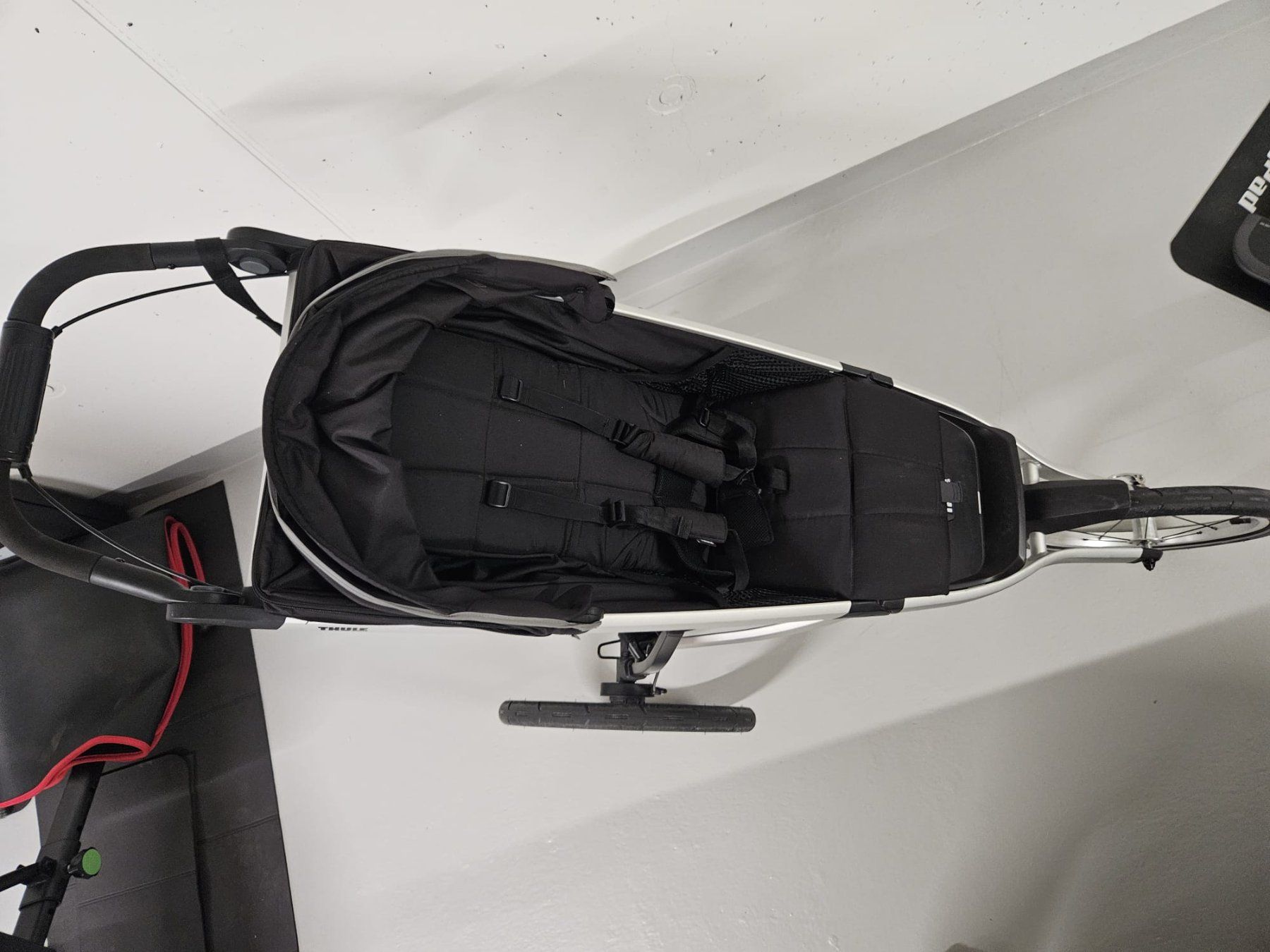 Thule Carrozzine: Thule Glide 2 Kinderwagen – Usato da Cham venduto da Buechi85 1