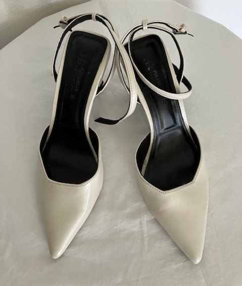 Pull&Bear Scarpe da donna: Escarpin Blanc casse  lanière taille 36 -pull & Bear – Usato da Marin-Epagnier venduto da rchouchouu 1