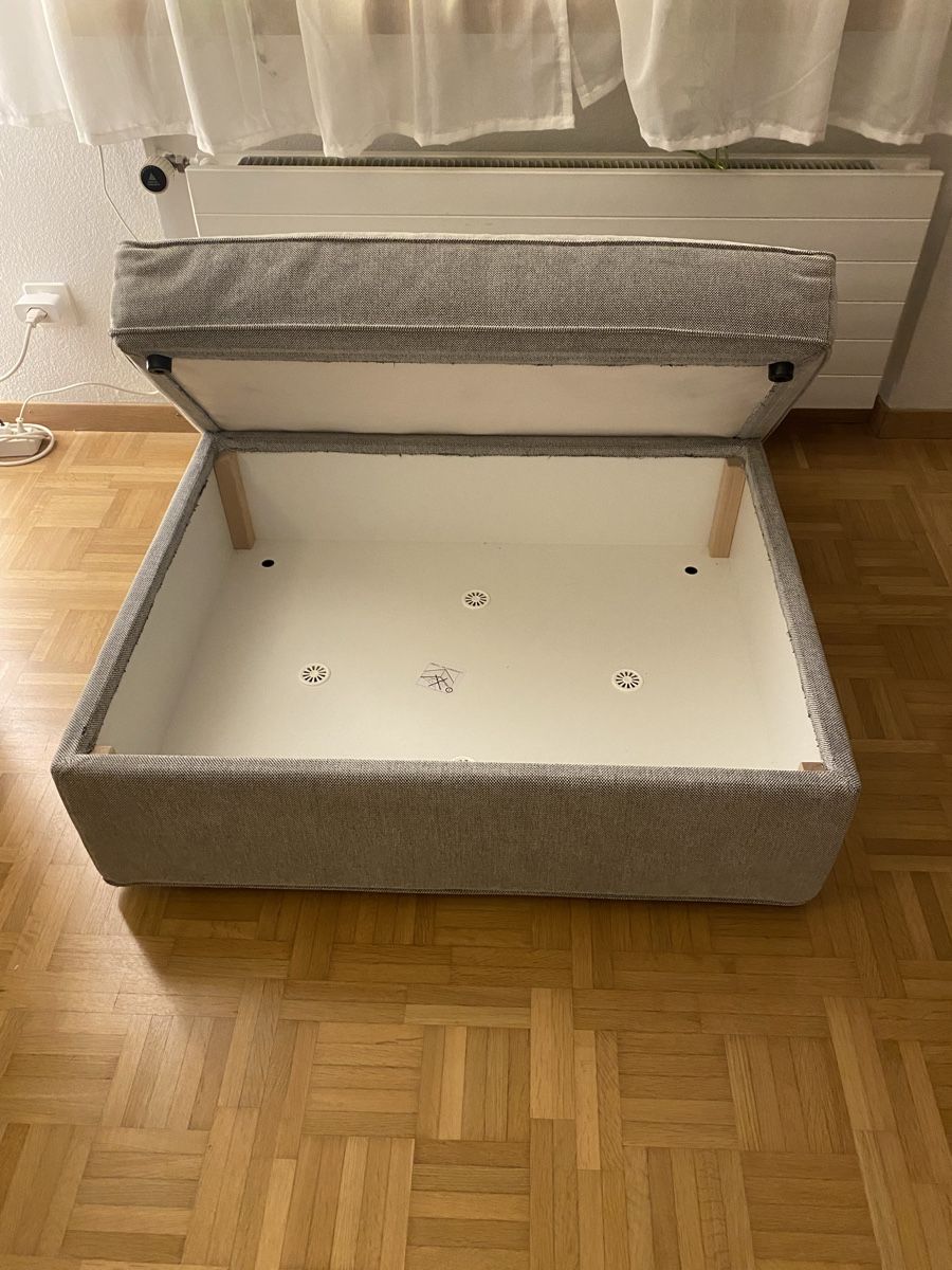 Ikea Sgabelli: Kivik Hocker mit Aufbewahrung – Usato da Zürich venduto da marionannina 1