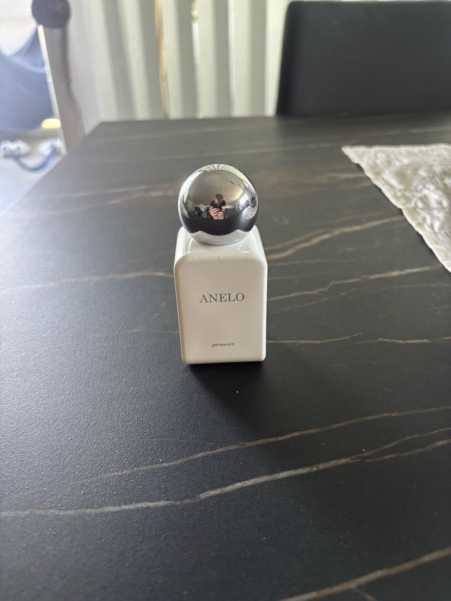 Parfum & Eau de Toilette: Anelo Pernoire – Gebraucht aus Eschlikon TG von greenday12