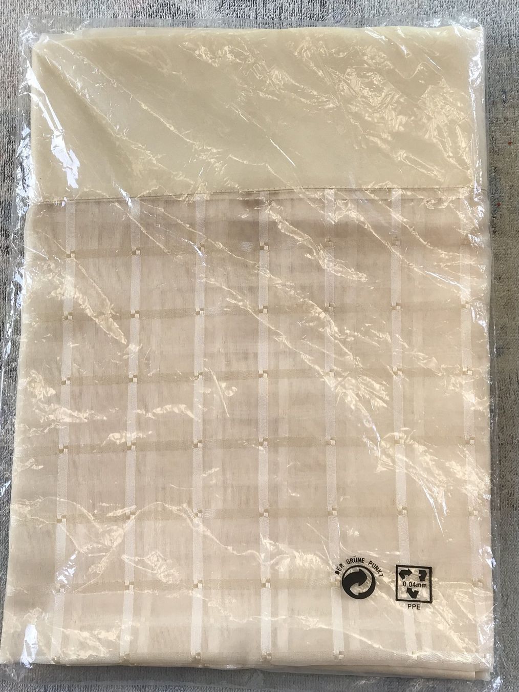 Altra biancheria da tavola: TISCHDECKE  KARIERT 130X170CM NEU – Nuovo e nell'imballaggio originale da Ostermundigen venduto da crazy-horse-1840