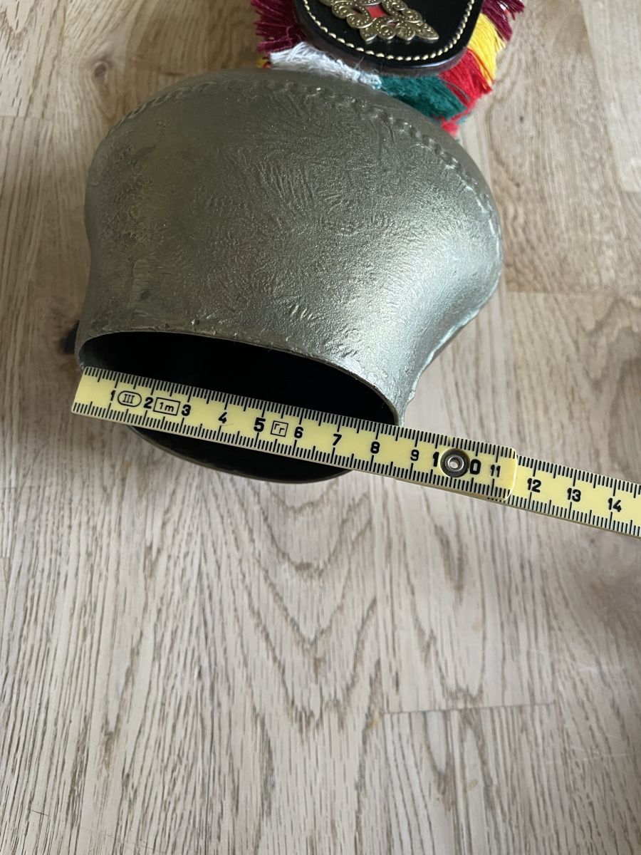 Campanacci mucche: Schöne Glocke mit Band – Usato da Flawil venduto da Naphtali 4
