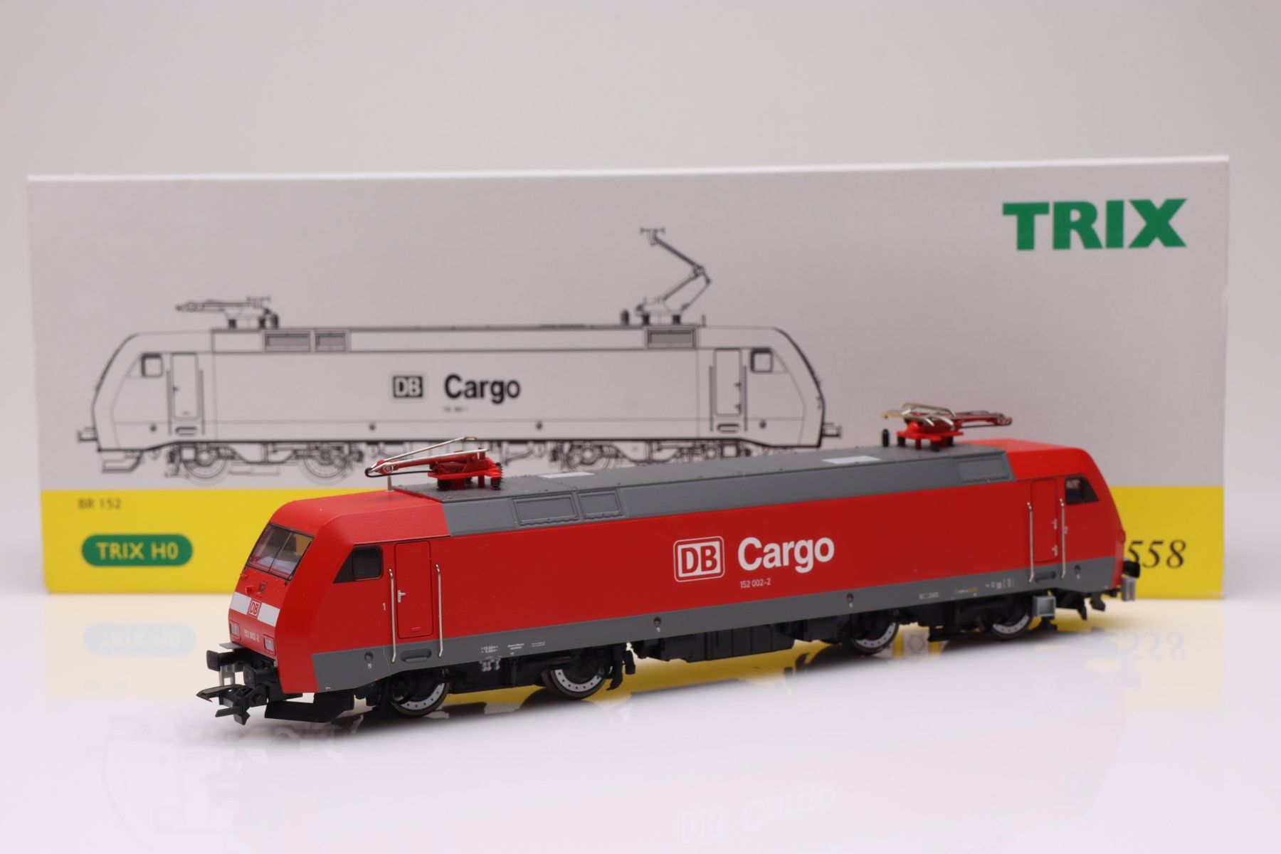 Trix Modelleisenbahnen: Trix 22558 DB Cargo BR 152 E-Lok DC, H0 – Gebraucht aus Ried (Muotathal) von Modellbahn.swiss