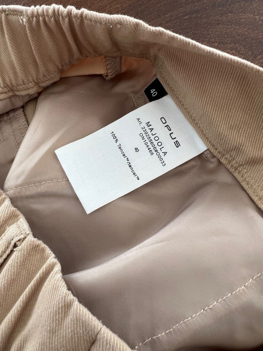 Opus Pantaloni: OPUS Hose Beige, Grösse 40 – Usato da Ebmatingen venduto da Mistelu 3