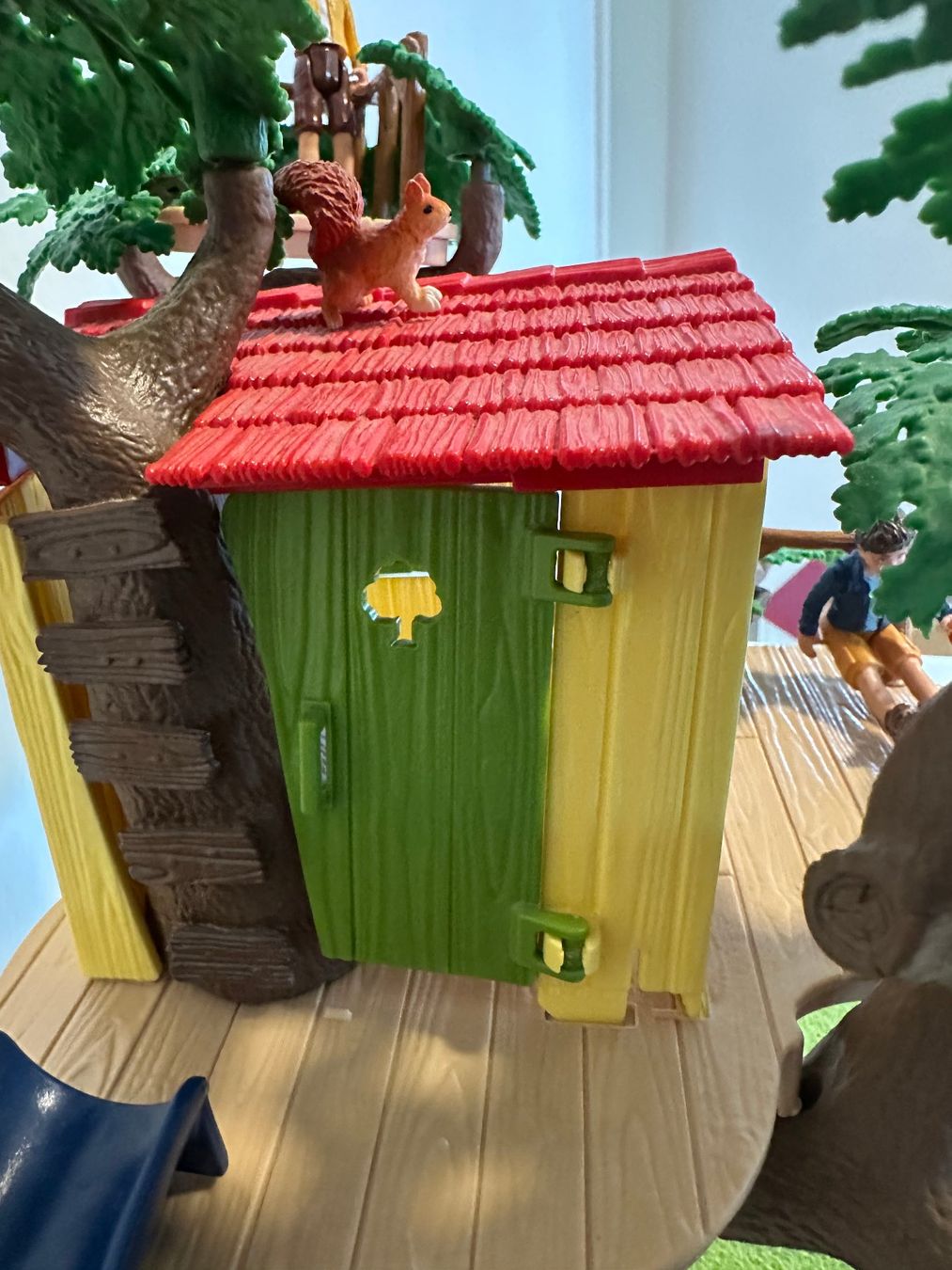 Schleich Giocattoli: Schleich Baumhaus – Usato da Solothurn venduto da Geezer7 2
