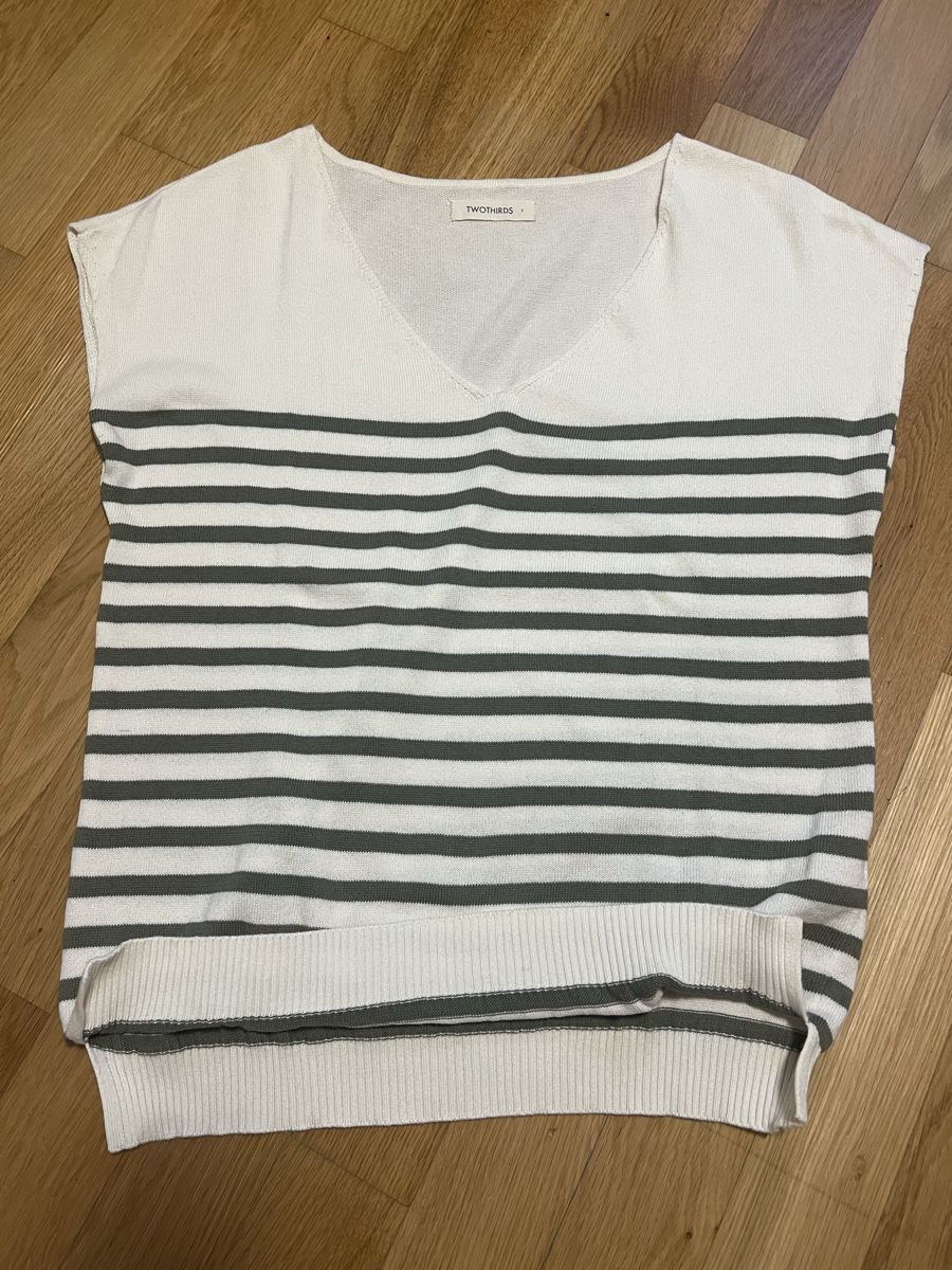 Twothirds T-shirts: Twothirds Strickshirt Gr. S – D'occasion à Samedan par Schweiz13 2