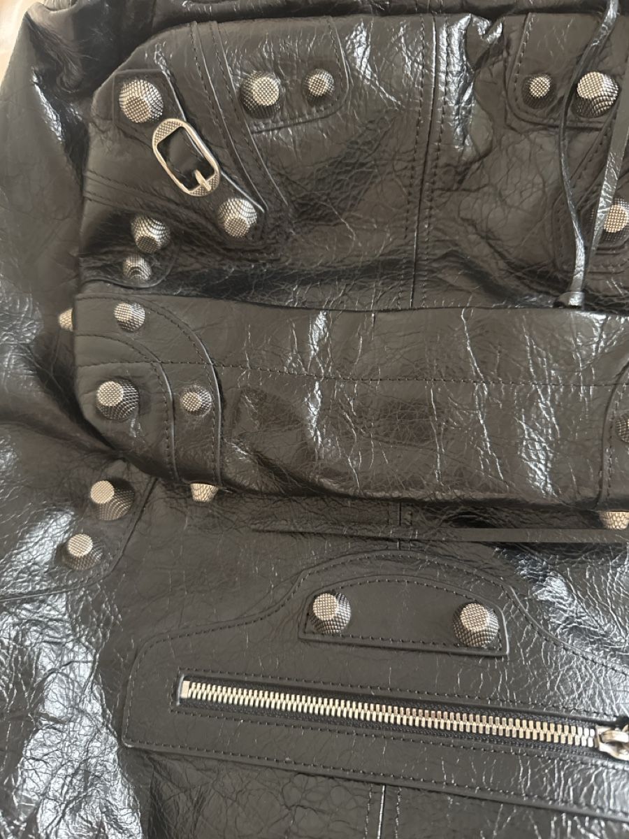 Zaini: Rucksack Le Cagole aus Leder Neu – Nuovo (secondo la descrizione) da Luzern venduto da TENDIMO 8