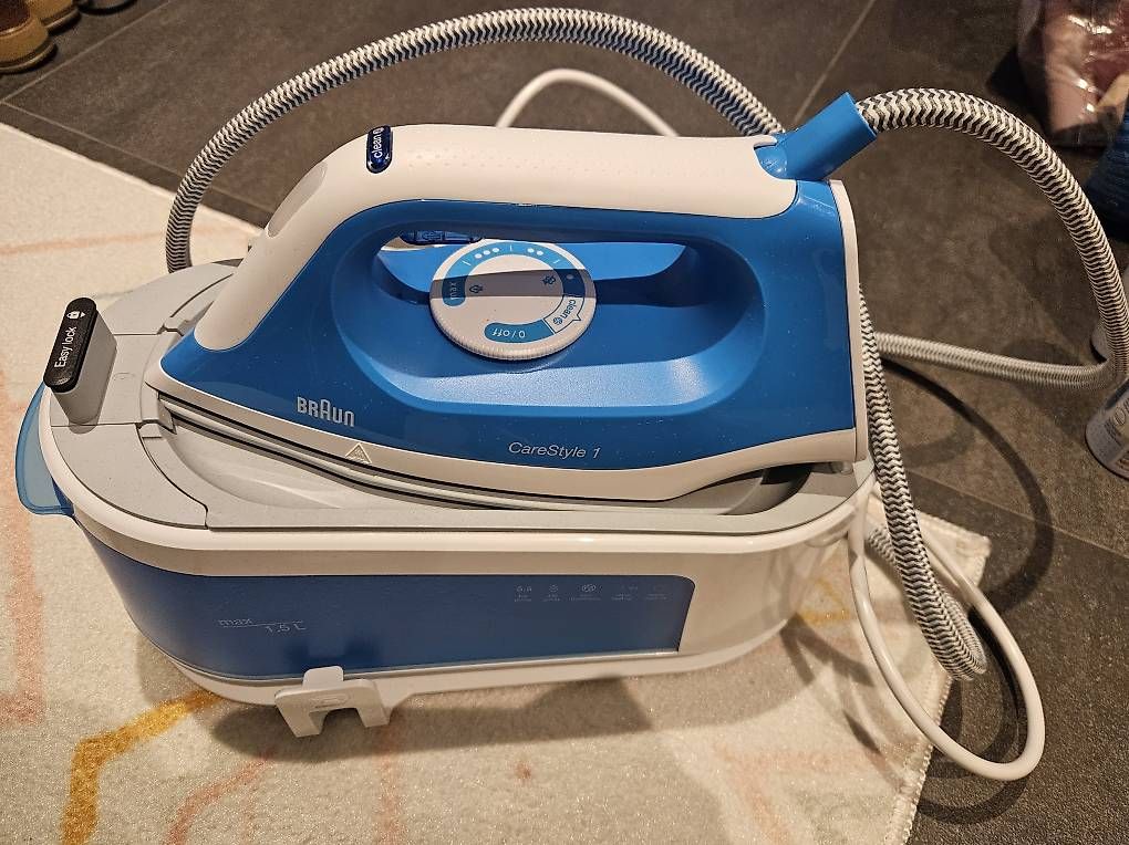 Braun Ferri da stiro: Braun Carestyle 1 fer à repasser – Usato da Collombey venduto da nicolas1984 1