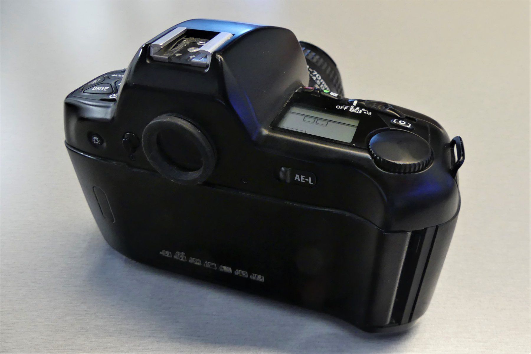 Nikon Fotocamera: FOTOKAMERA NIKON F90 – Usato da Triesen venduto da Rnc1 4