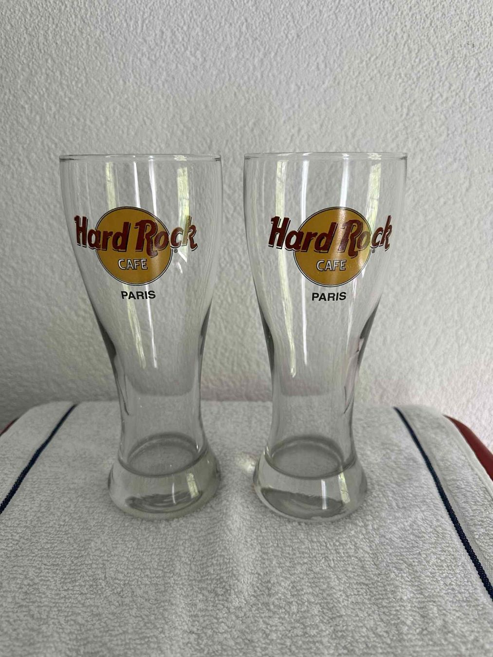 Hard Rock Cafe Bicchieri: 2x Weizenbiergläser Hard Rock Cafe – Usato da Ried-Brig venduto da V8_Andy