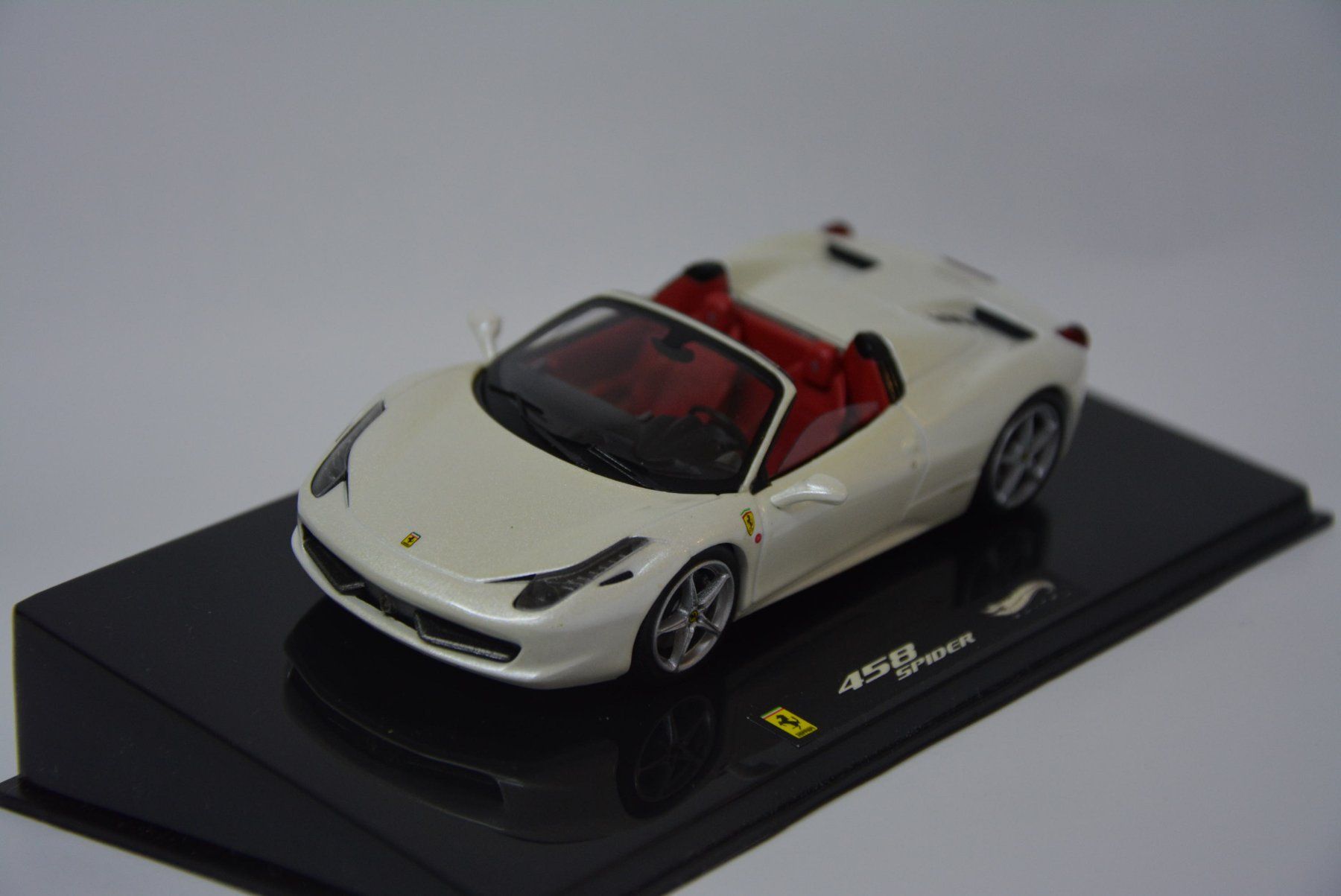 Ferrari Modellini d'auto: Ferrari 458 Spider , Hot Wheels Elite , 1:43 – Nuovo (secondo la descrizione) da Goldach venduto da Feivel9 2