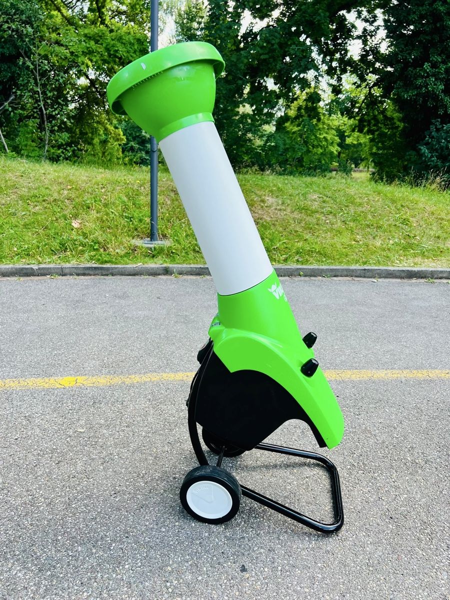 Viking Trinciatrici: Gartenhäcksler VIKING GE 250 – Usato da Urdorf venduto da mas_5wfz 2