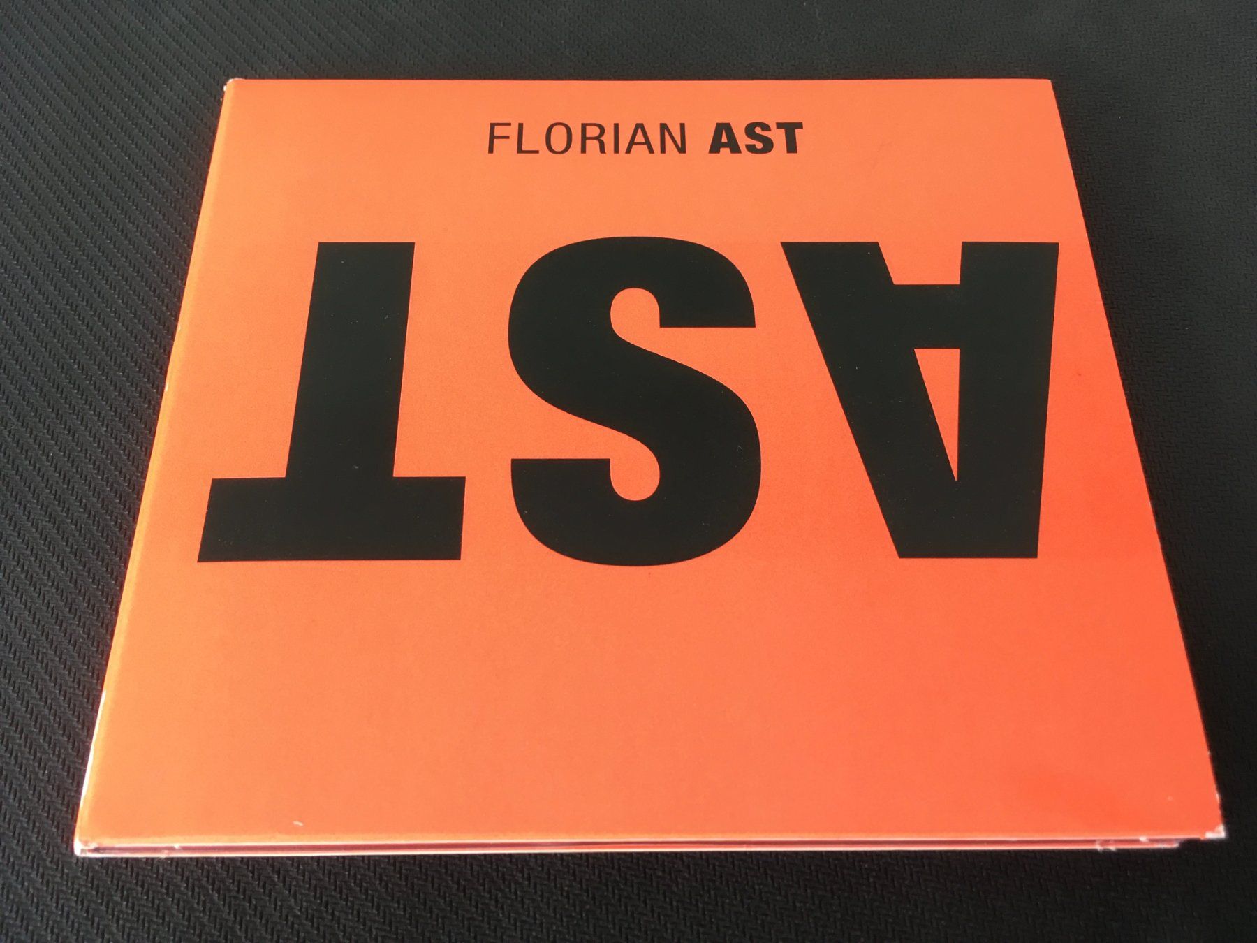 CD: Florian Ast - Astrein -CD- – Usato da St.Gallen venduto da MedienJoe