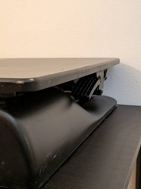 Scrivanie: Standing desk – Usato da Chiasso venduto da ale_kyj8 1
