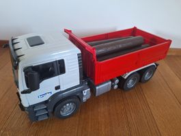 Bruder MAN Lastwagen / Kipper