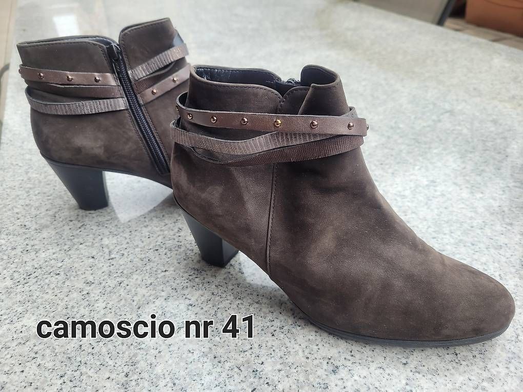 Damenschuhe: Vari stivaletti donna – Gebraucht aus Lugano von Antonella68