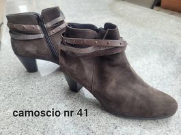 Vari stivaletti donna